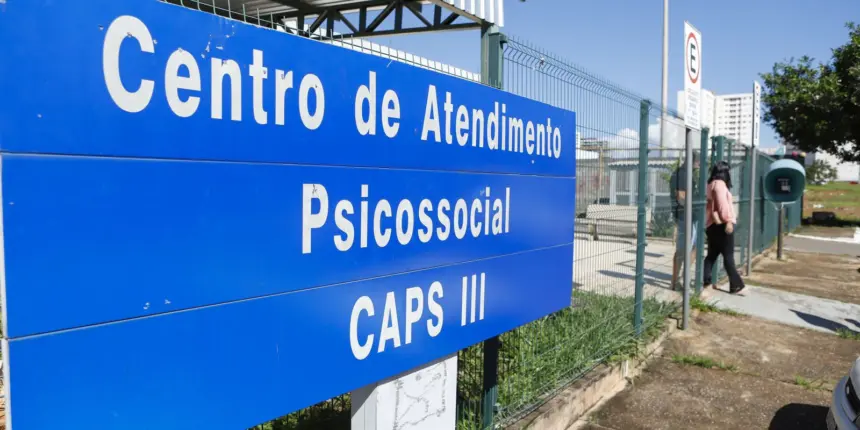Ministério revisa diretrizes e custeio da rede de saúde mental do SUS Ministério revisa diretrizes e custeio da rede de saúde mental do SUS