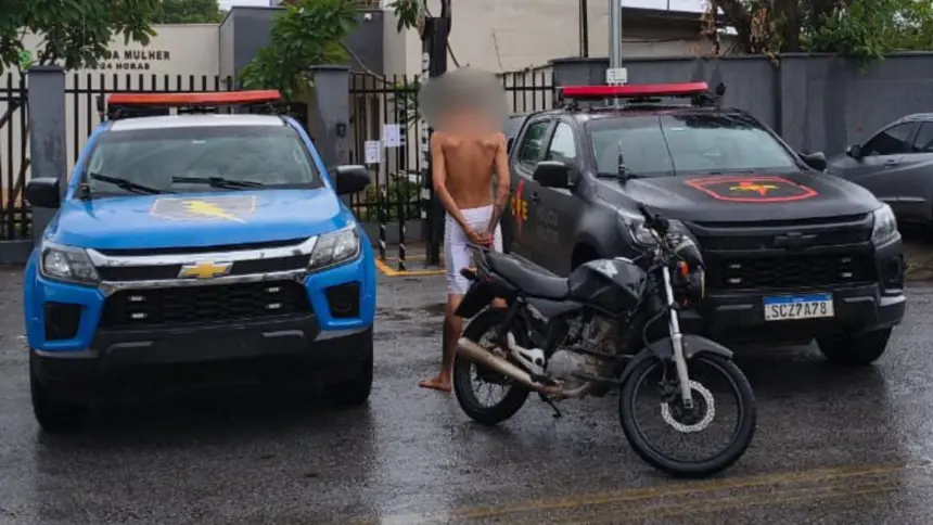 PM recupera moto furtada e prende suspeito no leste de Goianésia PM recupera moto furtada e prende suspeito no leste de Goianésia
