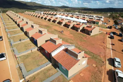 Agehab entrega casas a custo zero em Posse – Portal Goiás