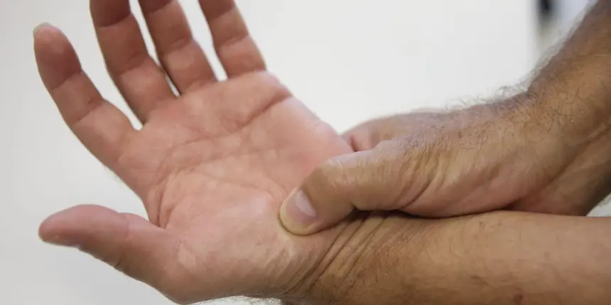 Novas diretrizes ampliam o tratamento de fibromialgia pelo SUS Novas diretrizes ampliam o tratamento de fibromialgia pelo SUS