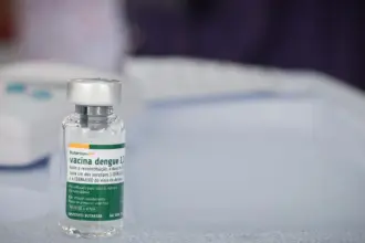 Butantan antecipa entrega de 1,3 mi de vacinas contra dengue ao SUS