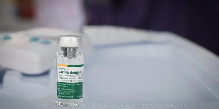 Butantan antecipa entrega de 1,3 mi de vacinas contra dengue ao SUS Butantan antecipa entrega de 1,3 mi de vacinas contra dengue ao SUS