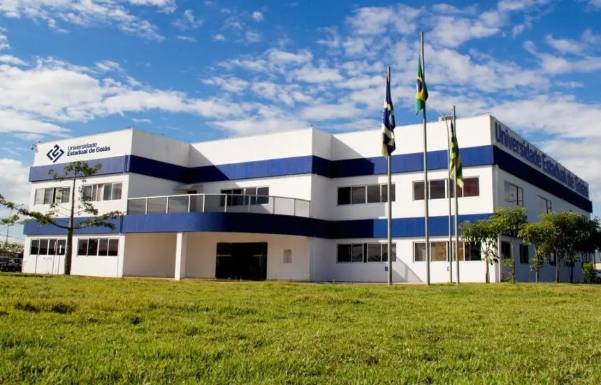 56 novos servidores são nomeados para a UEG 56 novos servidores são nomeados para a UEG