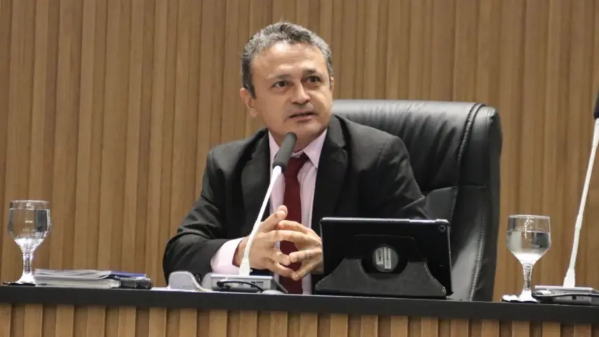 Vereador Marcos Pernambuco pede revitalização da quadra de esportes ao lado do Corpo de Bombeiros Vereador Marcos Pernambuco pede revitalização da quadra de esportes ao lado do Corpo de Bombeiros