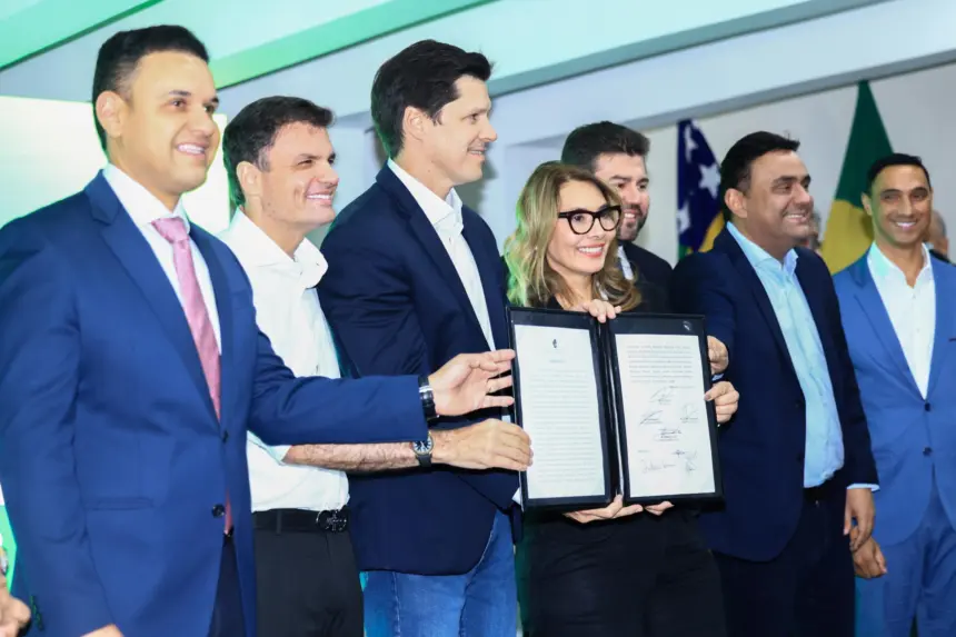 Nova fase do Goiás em Movimento Municípios terá R$ 165,5 milhões para infraestrutura Nova fase do Goiás em Movimento Municípios terá R$ 165,5 milhões para infraestrutura