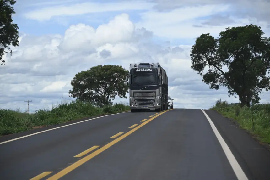 Goiás passa a subsidiar diesel com R$ 0,60 por litro
