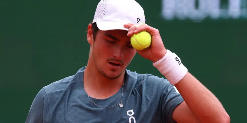 João Fonseca cai nas quartas de Mônaco para Zverev, número 3 do mundo João Fonseca cai nas quartas de Mônaco para Zverev, número 3 do mundo