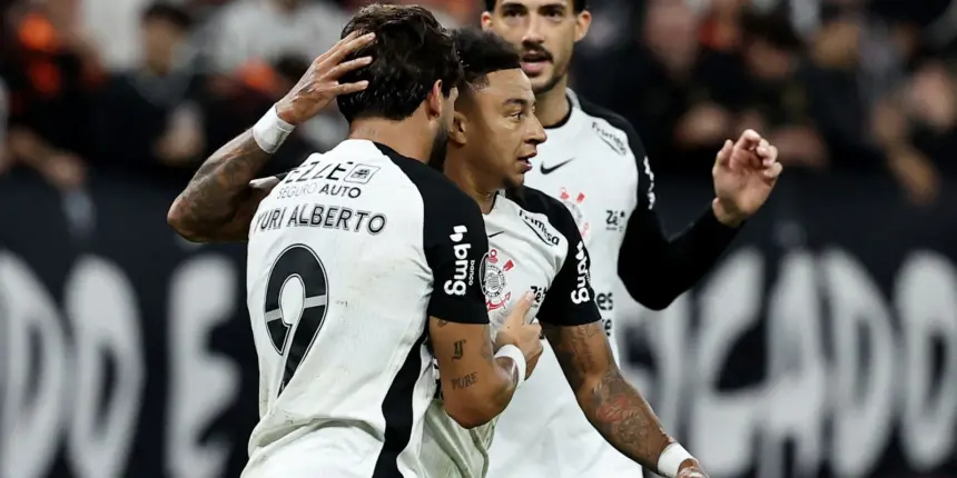 Corinthians derrota Peñarol para seguir 100% na Libertadores Corinthians derrota Peñarol para seguir 100% na Libertadores