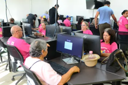Cidadão Tech 60+ oferece cursos de inclusão digital em sete municípios