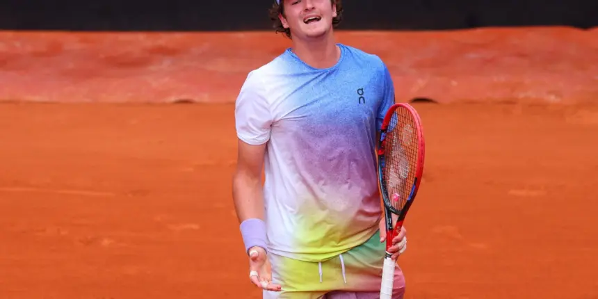 João Fonseca perde na estreia do Masters 1000 de Roma e é eliminado