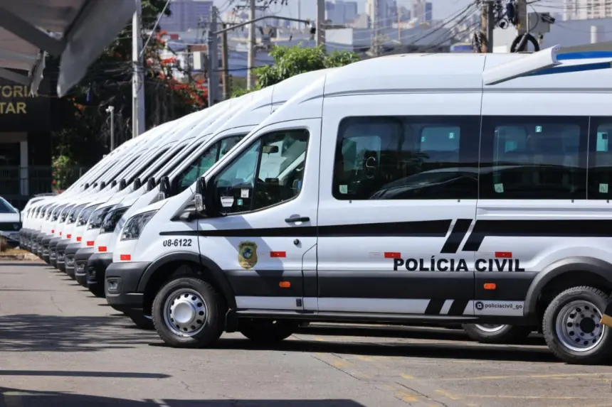 Goiás amplia segurança com novos veículos e equipamentos Goiás amplia segurança com novos veículos e equipamentos