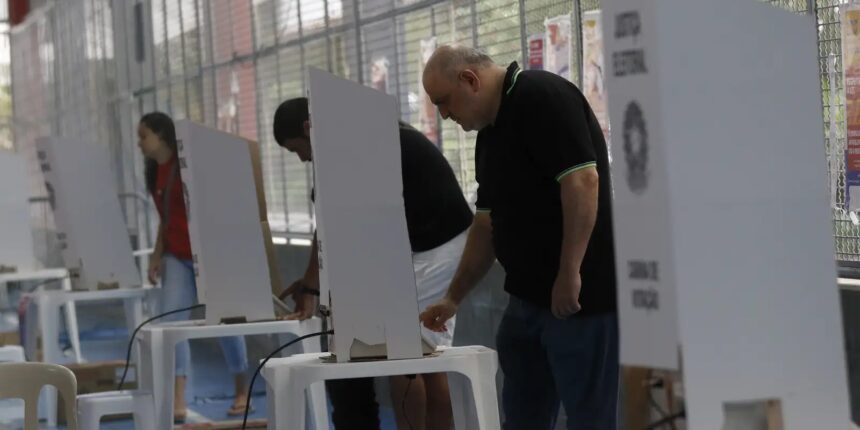 Saiba como a urna eletrônica garante a soberania do voto