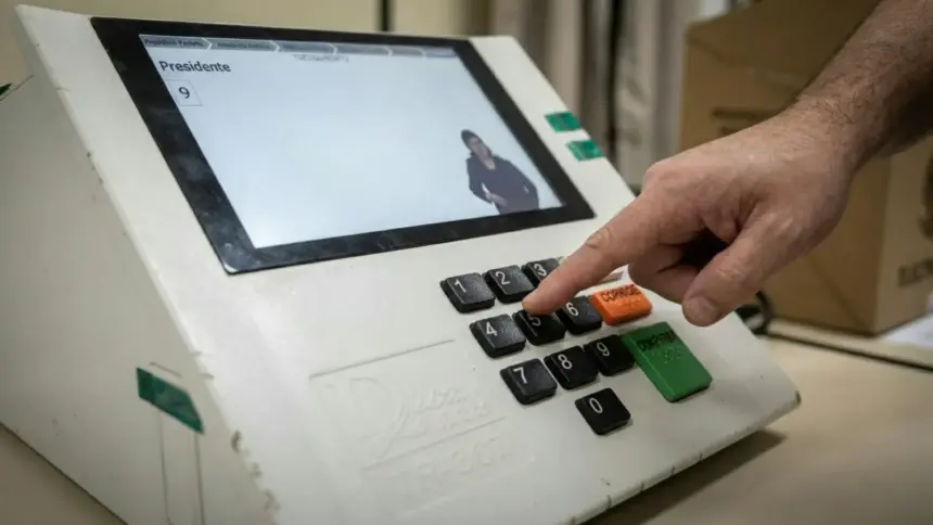 Nunes Marques reafirma transparência do sistema eleitoral brasileiro em evento em Brasília