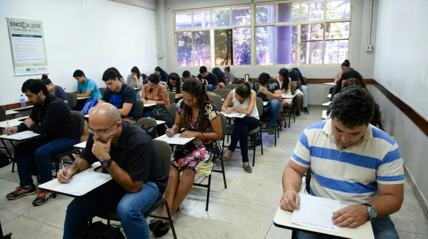 Encceja 2026 mobiliza estudantes em todo o Brasil neste domingo