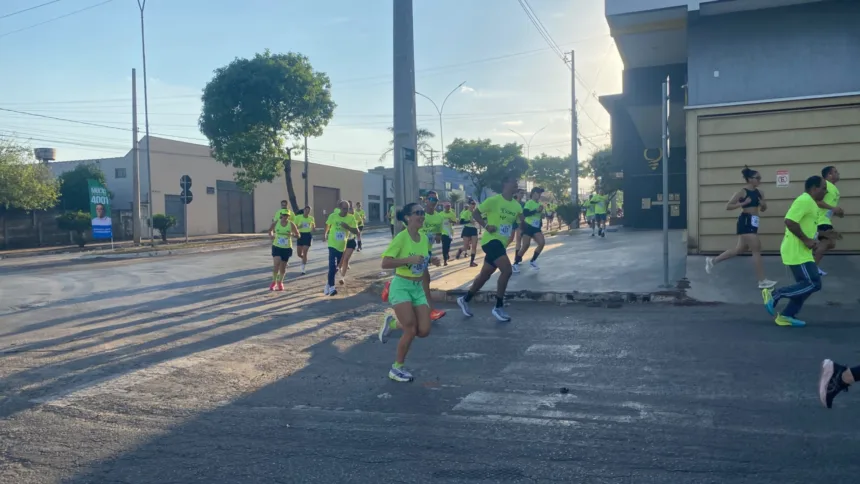 5ª Corrida do Somar reúne 500 participantes em Goianésia 5ª Corrida do Somar reúne 500 participantes em Goianésia
