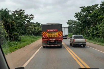 Com 18 mil multas, Br-153 em Goiás é a 5ª rodovia que mais registra ultrapassagens proibidas