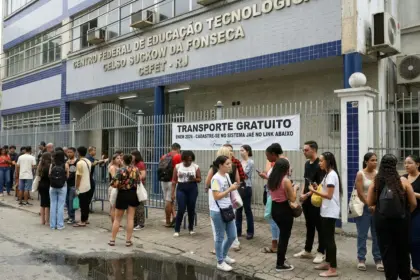 Enem 2026 garante transporte gratuito para estudantes no Rio de Janeiro