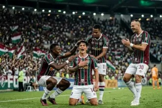 Fluminense vence Platense e conquista vantagem nas quartas da Libertadores