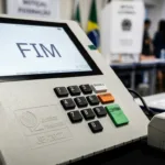 Guia do CGI.BR aponta IA e vídeos falsos como os principais riscos à democracia nas eleições