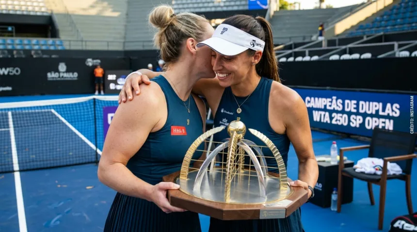 Luisa Stefani conquista bicampeonato de duplas no WTA 250 SP Open Luisa Stefani conquista bicampeonato de duplas no WTA 250 SP Open