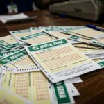 Mega-sena acumula e prêmio chega a 45 milhões de reais