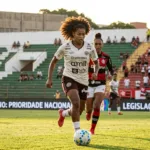 Nova legislação estabelece diretrizes permanentes para o futebol feminino no Brasil