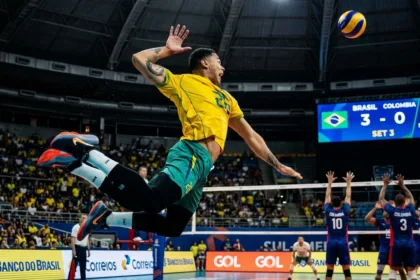 Vôlei masculino mantém invencibilidade e liderança no Sul-americano