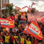 Anápolis reúne militantes em caminhada de apoio à reeleição de Lula