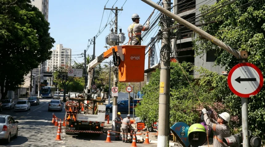 Aneel adia decisão sobre futuro da concessão da Enel em São Paulo