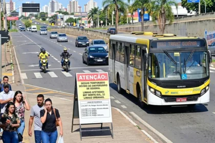 Aniversario de Goiania altera itinerario de dezenas de linhas de onibus