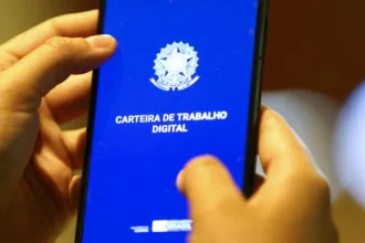 Aplicativo orienta funcionários a denunciarem coação política e assédio nas empresas