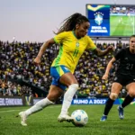Caminhos da Reportagem explora a trajetória e os desafios do futebol feminino no Brasil