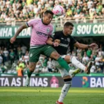 Coritiba e Botafogo empatam no Couto Pereira e ampliam jejum no Brasileirão