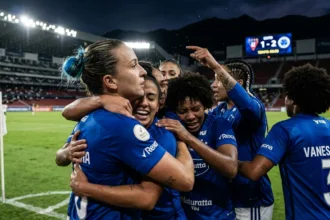 Cruzeiro supera altitude de Quito e estreia com vitória sobre a LDU