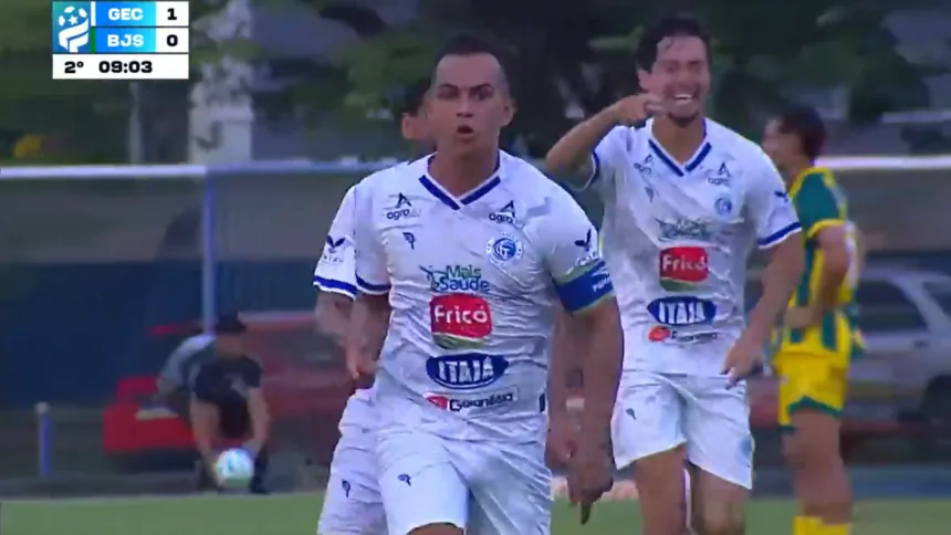 Goianésia vence o Bom Jesus e volta à elite do futebol goiano Goianésia vence o Bom Jesus e volta à elite do futebol goiano