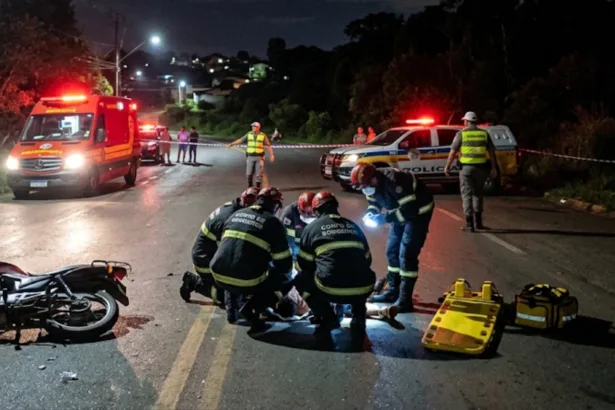 Homem fica ferido em Goianésia após empinar moto e perder controle