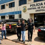 Homem preso por homicídio de vizinha é encontrado morto em delegacia