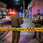 Homem sobrevive a ataque a faca na Vila Mariana e ajuda PM a prender suspeito