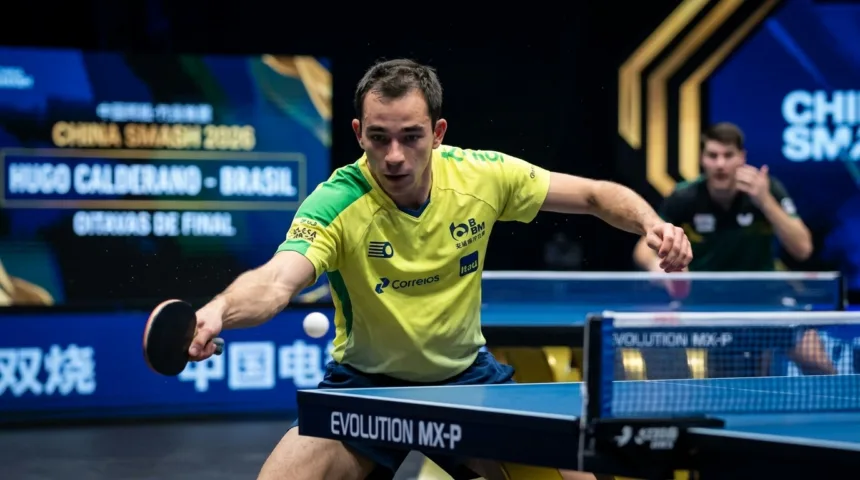 Hugo Calderano busca vaga nas quartas de final do China Smash nesta quinta-feira Hugo Calderano busca vaga nas quartas de final do China Smash nesta quinta-feira