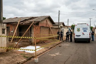 Idoso morre após queda de telhado durante reforma residencial em Anápolis