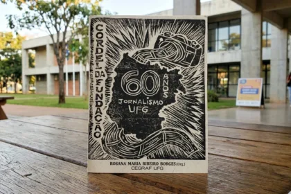 Jornalismo da UFG celebra seis décadas com obra em formato de cordel