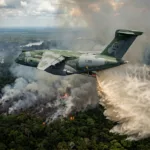 Kc-390 de Anápolis reforça combate a incêndios florestais no Amazonas