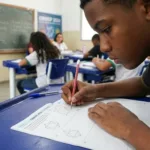Matemática reúne estudantes e professores em provas da Obmep em todo o país