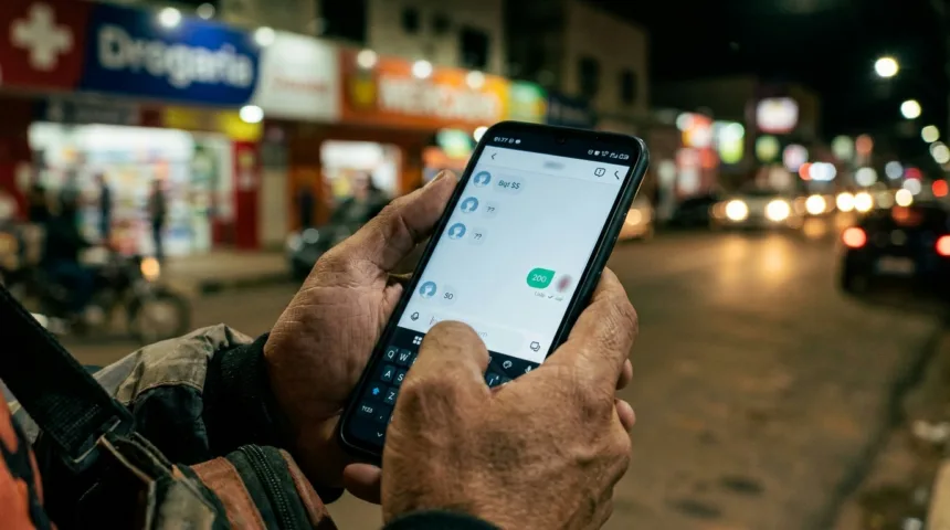 Motoboy de Anápolis reage a assédio em aplicativo com cobrança de valor inusitado Motoboy de Anápolis reage a assédio em aplicativo com cobrança de valor inusitado