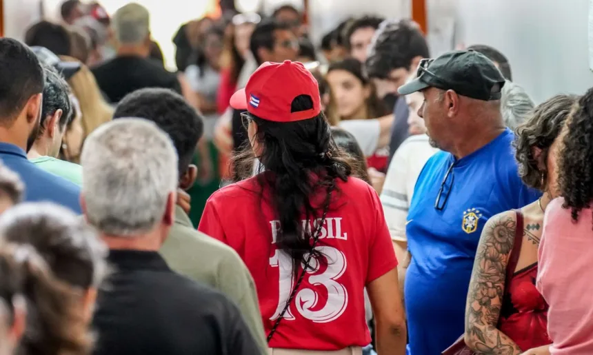 Órgãos públicos registram salto de 75% em casos de assédio eleitoral no trabalho pós 2º turno Órgãos públicos registram salto de 75% em casos de assédio eleitoral no trabalho pós 2º turno