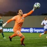 Palmeiras exclui goleira Kate Tapia da lista de inscritas para a Libertadores Feminina