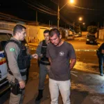 PM acha em Anápolis homem suspeito de espancar e atirar contra vítimas no bairro Jundiaí