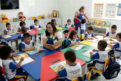PNLD abre prazo para escolha de livros da educação infantil no triênio 2026-2029