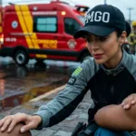 Policial militar de Goiás viraliza ao consolar vítima de acidente em Goiânia