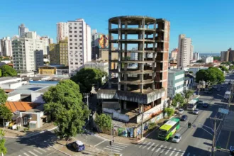 Prédio redondo abandonado no centro de goiânia será transformado em moradias